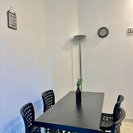 At Corso Della Repubblica - Centro Apartment *